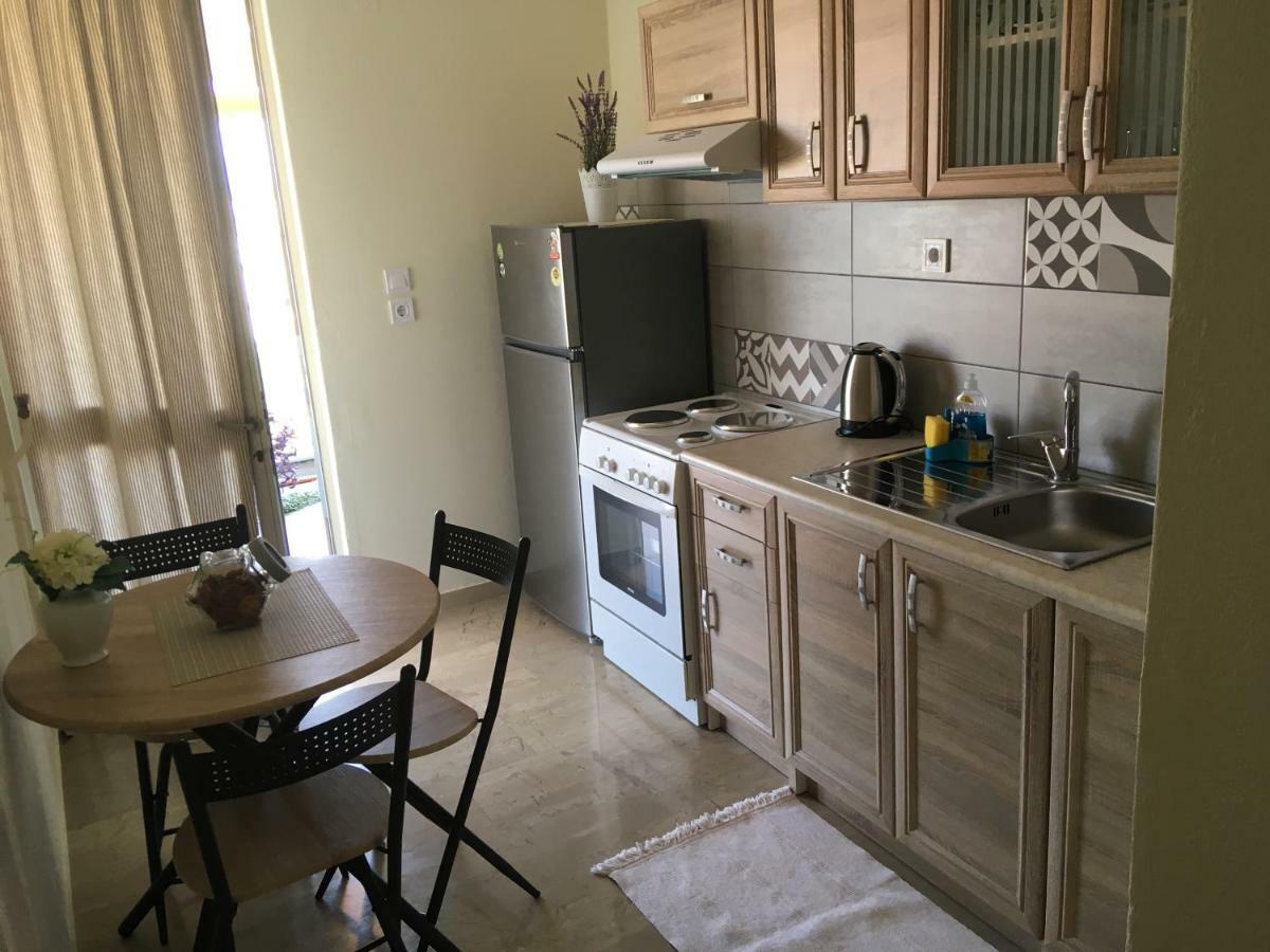 Nina'S Penthouse Appartement Preveza Buitenkant foto